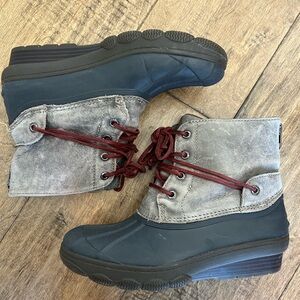 Sperry Wedge Rain Boots Size 6